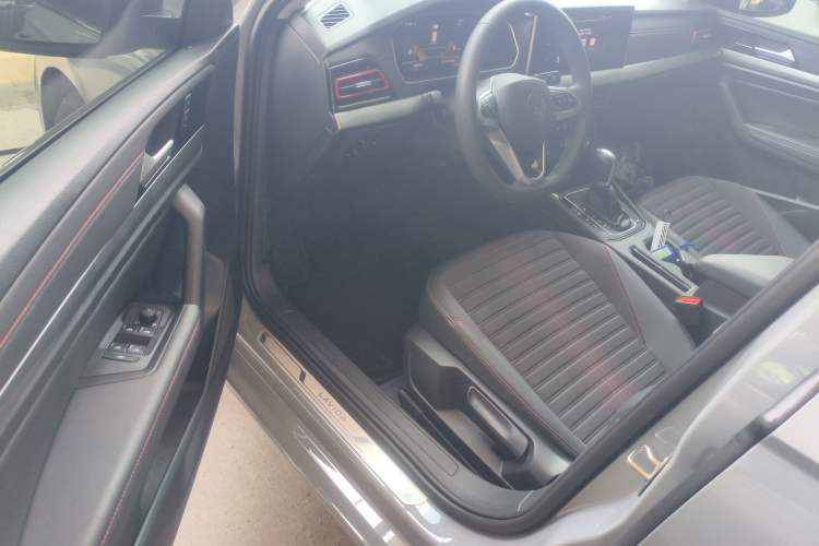 Used Volkswagen Lavida 2024 300TSI DSG Starry Sky Deluxe Edition Driver Seat