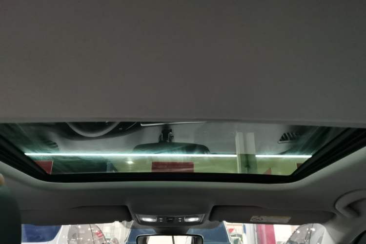 Used Volkswagen Lavida 2024 300TSI DSG Starry Sky Deluxe Edition Headliner