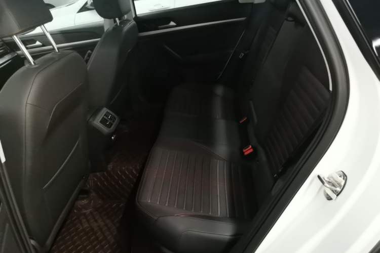 Used Volkswagen Lavida 2024 300TSI DSG Starry Sky Deluxe Edition Left Rear Seat