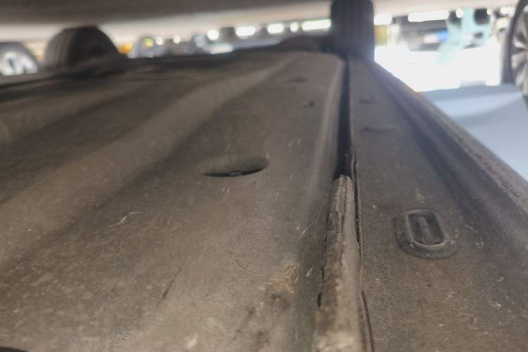 Used Volkswagen Lavida 2024 300TSI DSG Starry Sky Deluxe Edition Right Side Sill