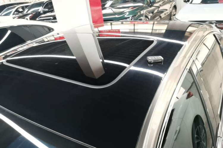Used Volkswagen Lavida 2024 300TSI DSG Starry Sky Deluxe Edition Roof