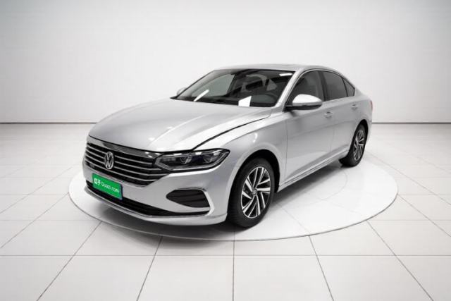 Volkswagen Lavida 2024 1.5L Automatic 5 Million Edition مستعملة