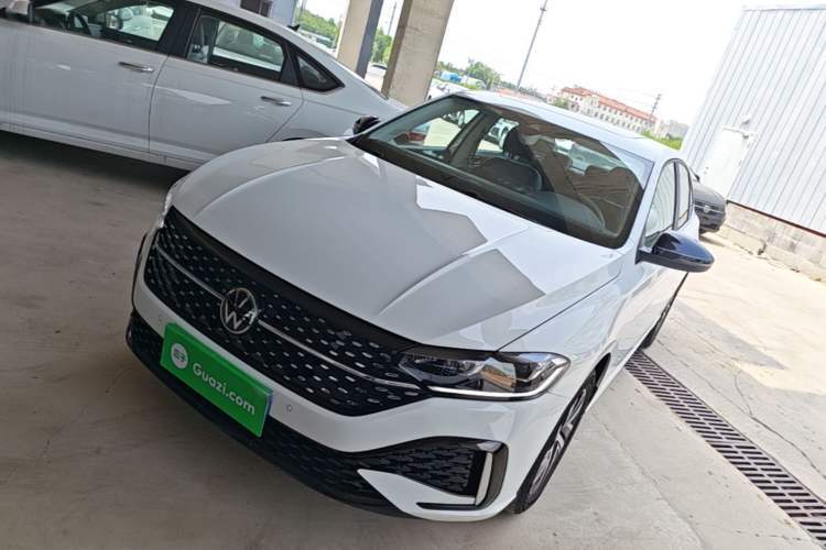 Used Volkswagen Lavida 2024 300TSI DSG Starry Sky Leading Edition Guazi used car, China used car export, Used car for sale, Used cars, Cheapest cars for sale