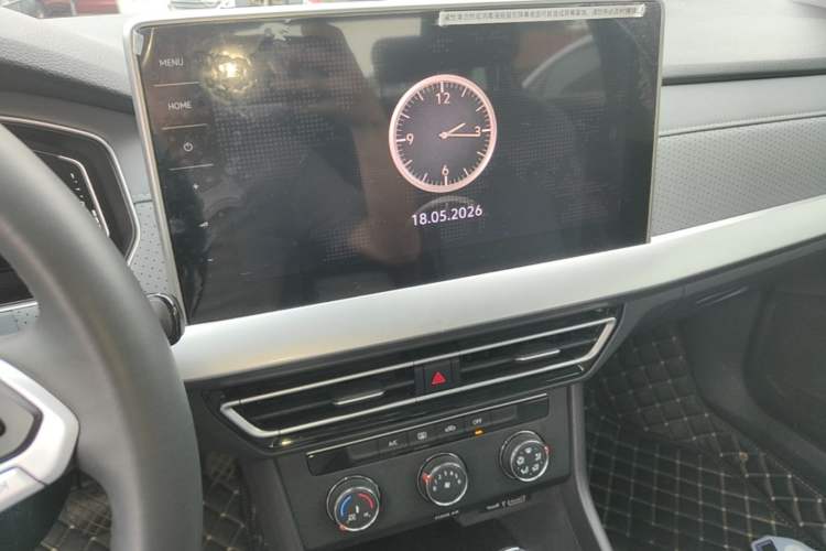 Used Volkswagen Lavida 2024 1.5L Automatic 5 Million Edition Audio And AC Panel