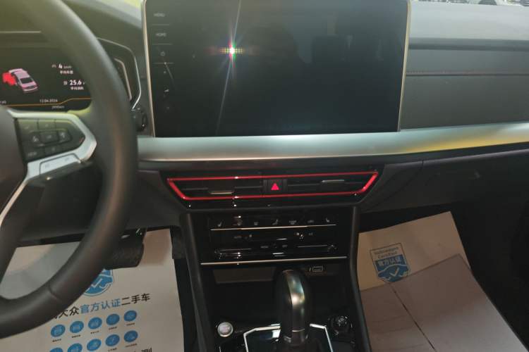 Used Volkswagen Lavida 2024 300TSI DSG Starry Sky Leading Edition Audio And AC Panel