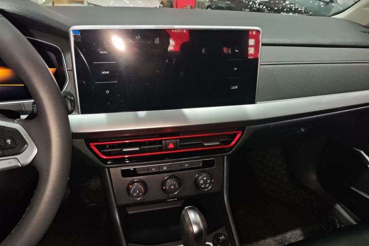 Used Volkswagen Lavida 2024 300TSI DSG Starry Sky Deluxe Edition Audio And AC Panel