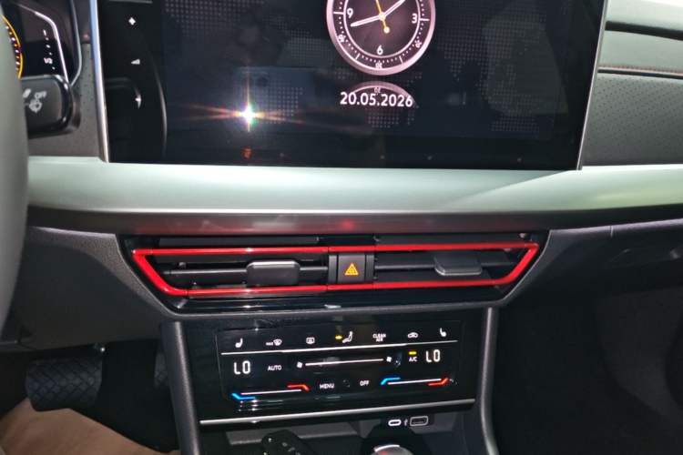 Used Volkswagen Lavida 2024 300TSI DSG Starry Sky Leading Edition Audio And AC Panel