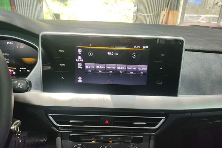 Used Volkswagen Lavida 2024 1.5L Automatic DeYi Edition Audio And AC Panel