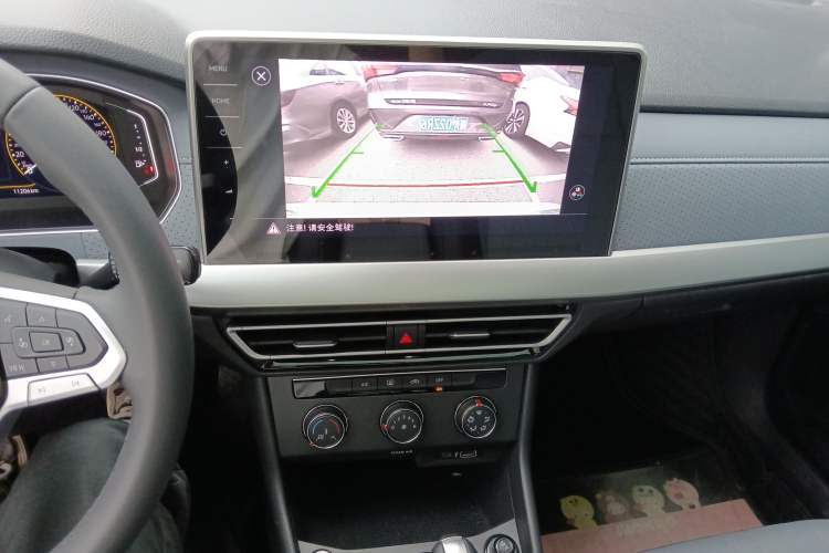 Used Volkswagen Lavida 2024 1.5L Automatic Starry Sky 5 Million Edition Audio And AC Panel