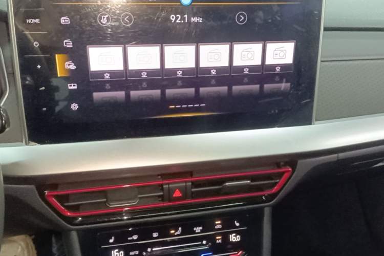 Used Volkswagen Lavida 2024 300TSI DSG Starry Sky Leading Edition Audio And AC Panel