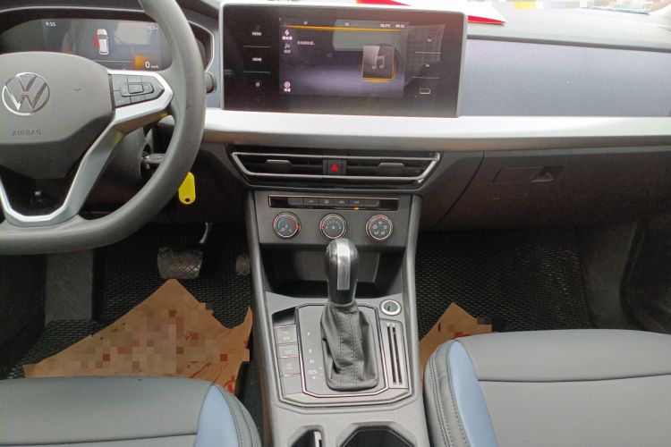 Used Volkswagen Lavida 2024 1.5L Automatic DeYi Edition Audio And AC Panel