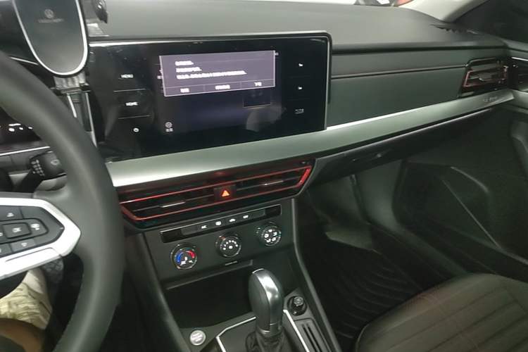 Used Volkswagen Lavida 2024 300TSI DSG Starry Sky Deluxe Edition Audio And AC Panel