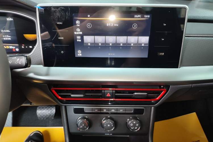 Used Volkswagen Lavida 2024 300TSI DSG Starry Sky Deluxe Edition Audio And AC Panel