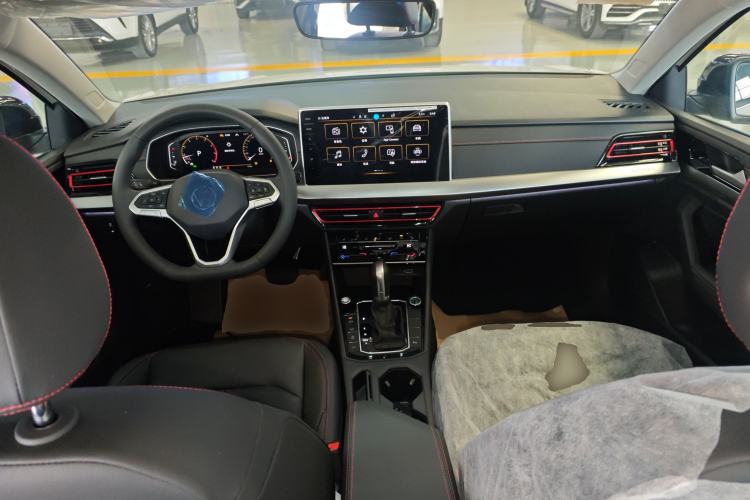Used Volkswagen Lavida 2024 300TSI DSG Starry Sky Leading Edition Center Console