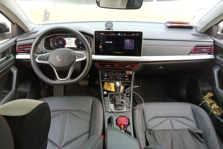 Used Volkswagen Lavida 2024 300TSI DSG Starry Sky Leading Edition Center Console