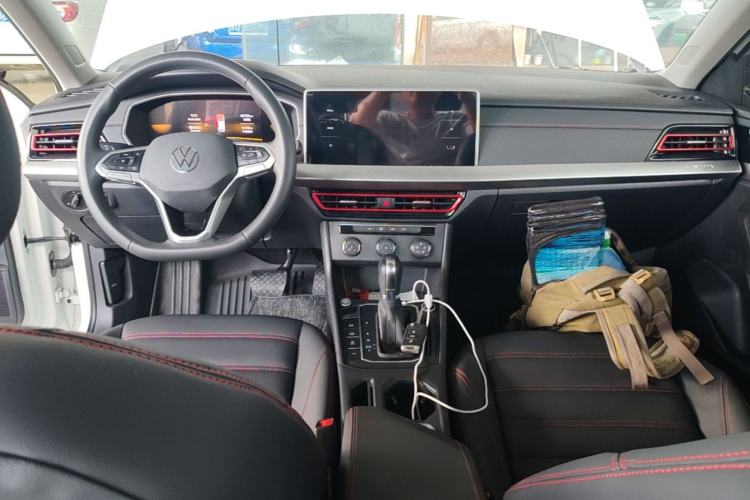 Used Volkswagen Lavida 2024 300TSI DSG Starry Sky Deluxe Edition Center Console