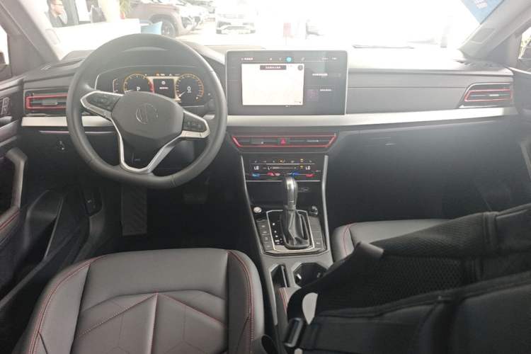 Used Volkswagen Lavida 2024 300TSI DSG Starry Sky Leading Edition Center Console