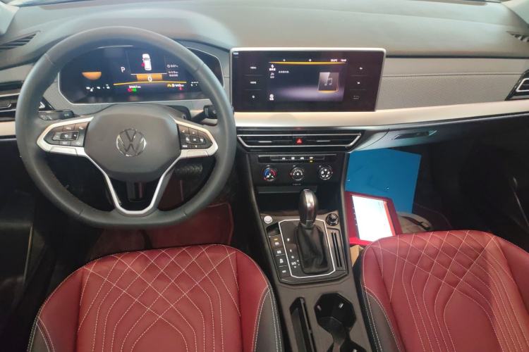 Used Volkswagen Lavida 2024 300TSI DSG Full-Comfort Edition Center Console