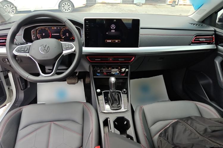 Used Volkswagen Lavida 2024 300TSI DSG Starry Sky Leading Edition Center Console