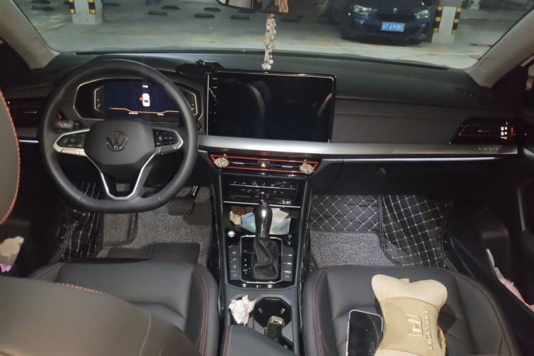 Used Volkswagen Lavida 2024 300TSI DSG Starry Sky Leading Edition Center Console
