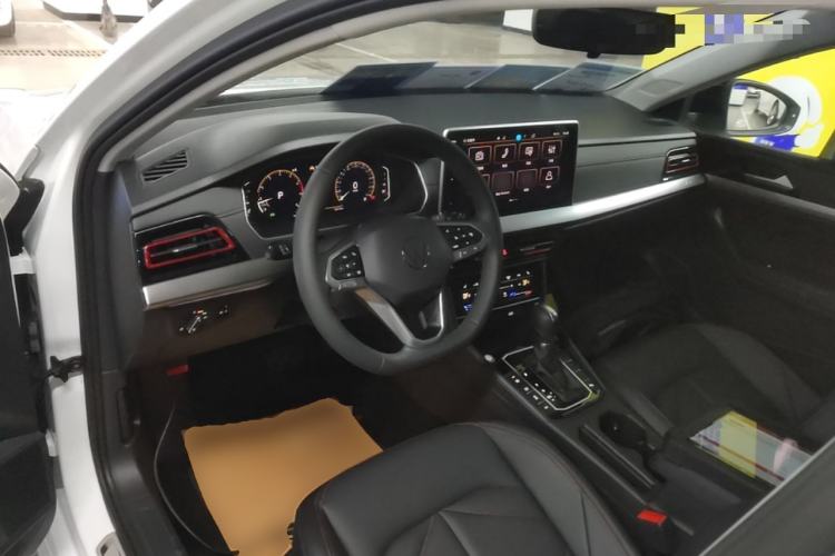 Used Volkswagen Lavida 2024 300TSI DSG Starry Sky Leading Edition Center Console