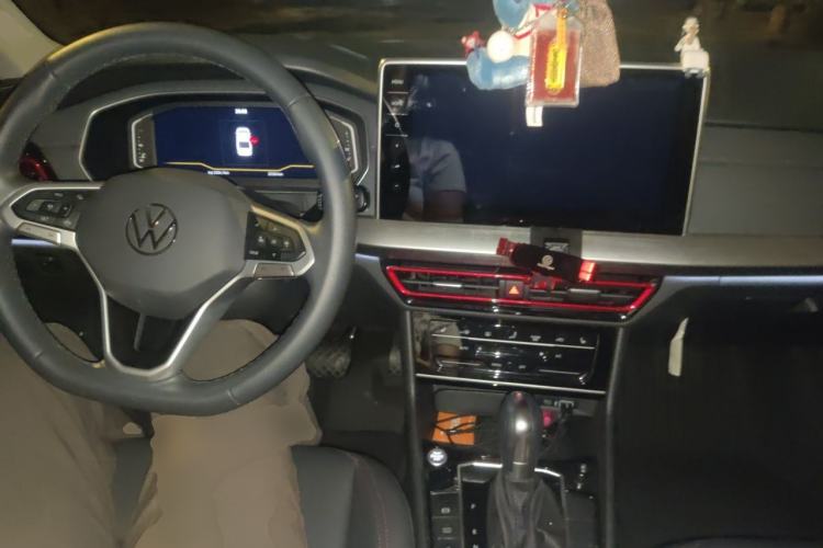 Used Volkswagen Lavida 2024 300TSI DSG Starry Sky Leading Edition Center Console