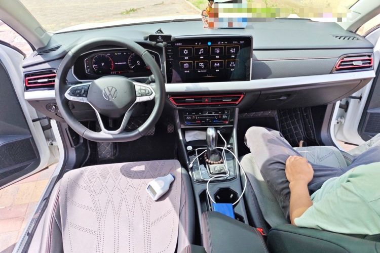 Used Volkswagen Lavida 2024 300TSI DSG Starry Sky Leading Edition Center Console