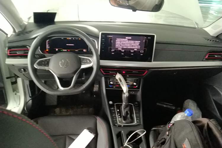 Used Volkswagen Lavida 2024 300TSI DSG Starry Sky Leading Edition Center Console