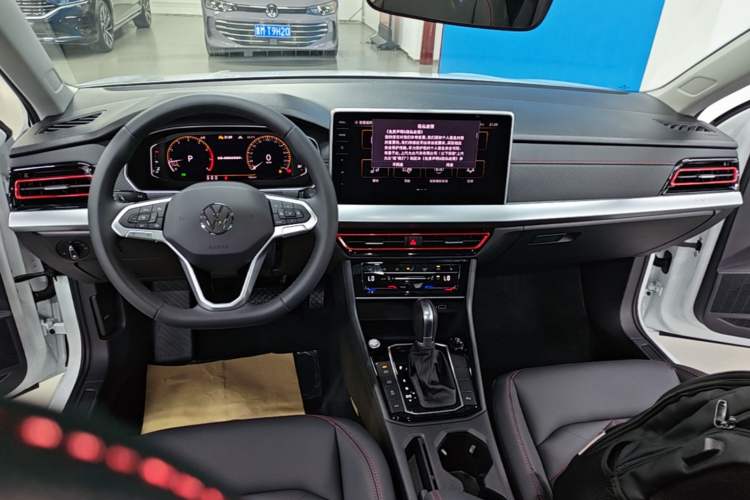 Used Volkswagen Lavida 2024 300TSI DSG Starry Sky Leading Edition Center Console