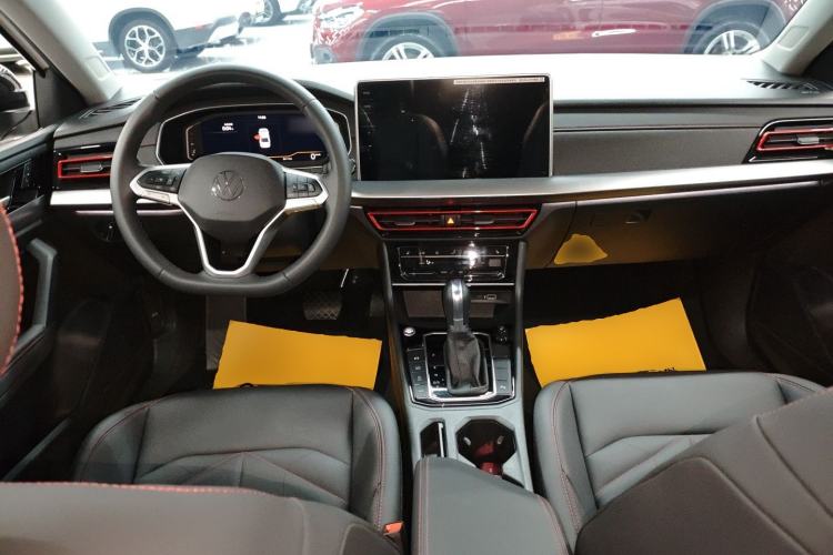 Used Volkswagen Lavida 2024 300TSI DSG Starry Sky Leading Edition Center Console