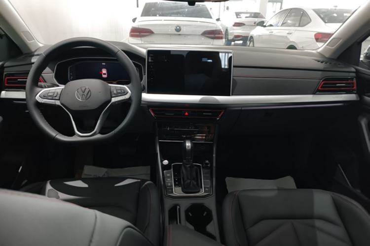 Used Volkswagen Lavida 2024 300TSI DSG Starry Sky Leading Edition Center Console