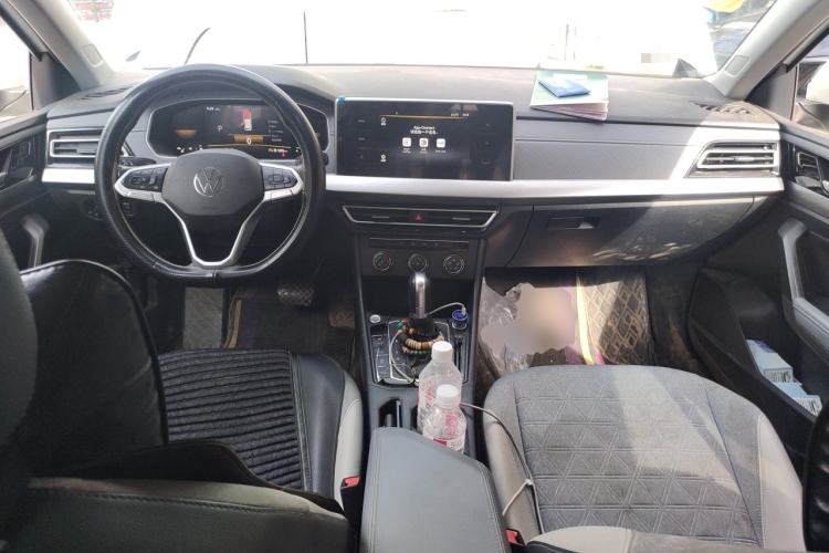 Used Volkswagen Lavida 2024 300TSI DSG Full-Comfort Edition Center Console