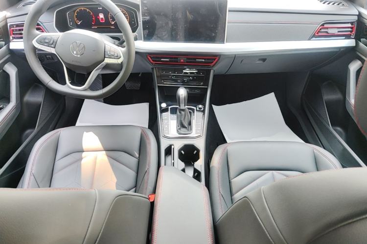 Used Volkswagen Lavida 2024 300TSI DSG Starry Sky Leading Edition Center Console