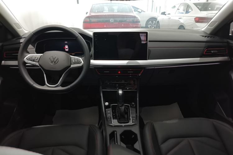 Used Volkswagen Lavida 2024 300TSI DSG Starry Sky Leading Edition Center Console