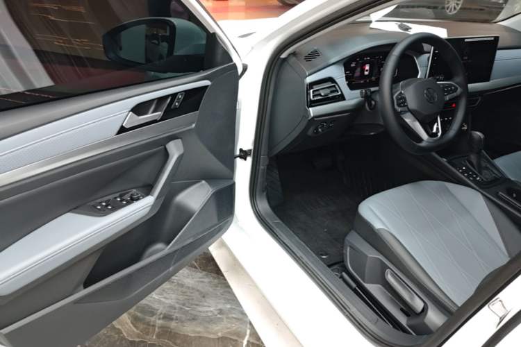 Used Volkswagen Lavida 2024 1.5L Automatic Starry Sky 5 Million Edition Driver Seat