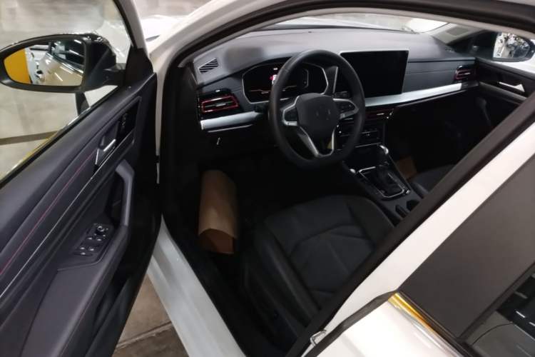 Used Volkswagen Lavida 2024 300TSI DSG Starry Sky Leading Edition Driver Seat