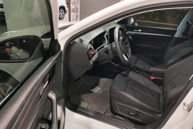 Used Volkswagen Lavida 2024 300TSI DSG Starry Sky Leading Edition Driver Seat