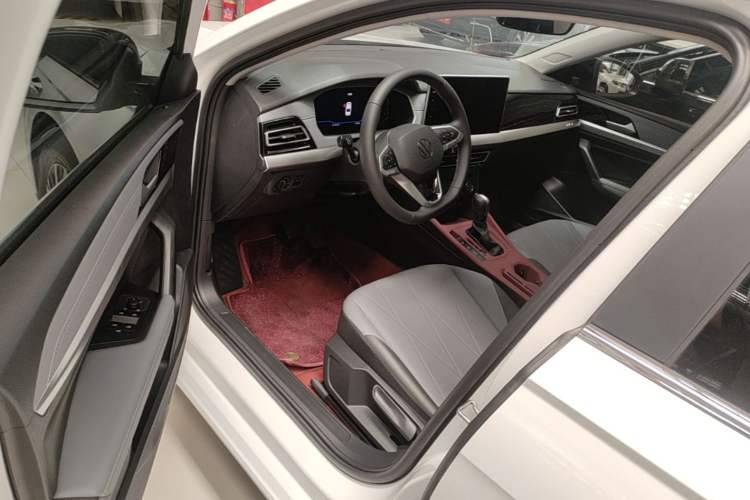 Used Volkswagen Lavida 2024 1.5L Automatic Starry Sky 5 Million Edition Driver Seat