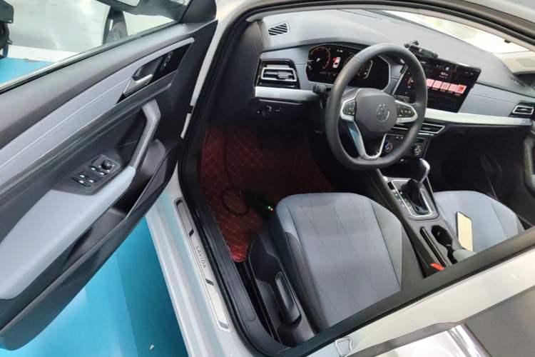 Used Volkswagen Lavida 2024 1.5L Automatic 5 Million Edition Driver Seat