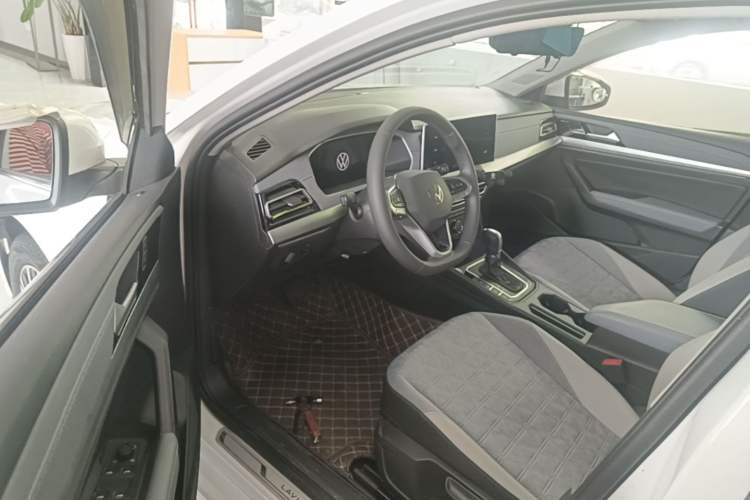 Used Volkswagen Lavida 2024 300TSI DSG Full-Comfort Edition Driver Seat