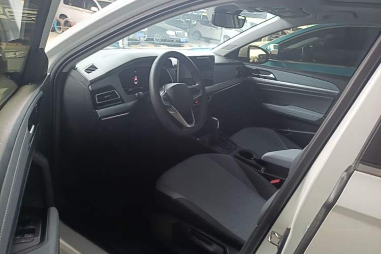 Used Volkswagen Lavida 2024 1.5L Automatic Starry Sky 5 Million Edition Driver Seat