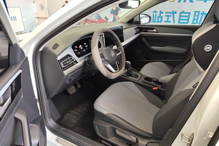 Used Volkswagen Lavida 2024 1.5L Automatic Starry Sky 5 Million Edition Driver Seat