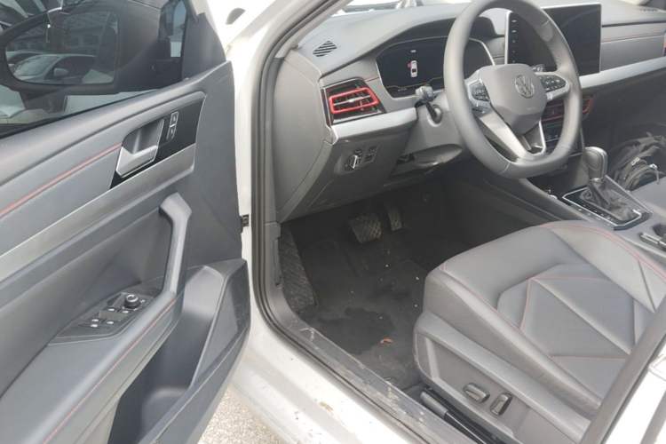 Used Volkswagen Lavida 2024 300TSI DSG Starry Sky Leading Edition Driver Seat