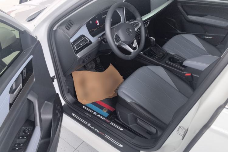 Used Volkswagen Lavida 2024 1.5L Automatic Starry Sky 5 Million Edition Driver Seat