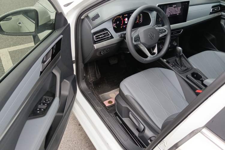Used Volkswagen Lavida 2024 1.5L Automatic Starry Sky 5 Million Edition Driver Seat