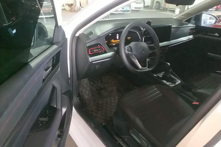 Used Volkswagen Lavida 2024 300TSI DSG Starry Sky Deluxe Edition Driver Seat