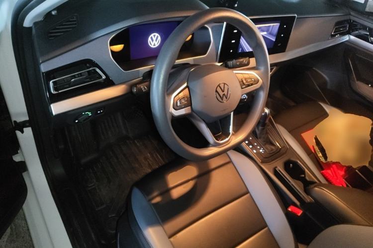 Used Volkswagen Lavida 2024 1.5L Automatic DeYi Edition Driver Seat