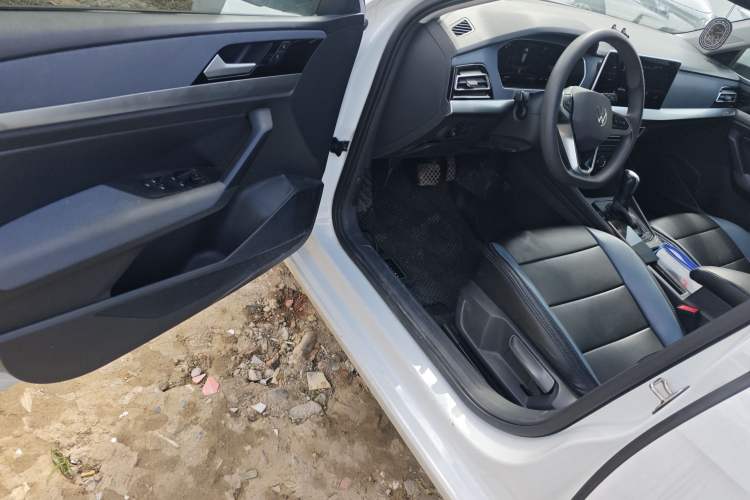 Used Volkswagen Lavida 2024 1.5L Automatic DeYi Edition Driver Seat