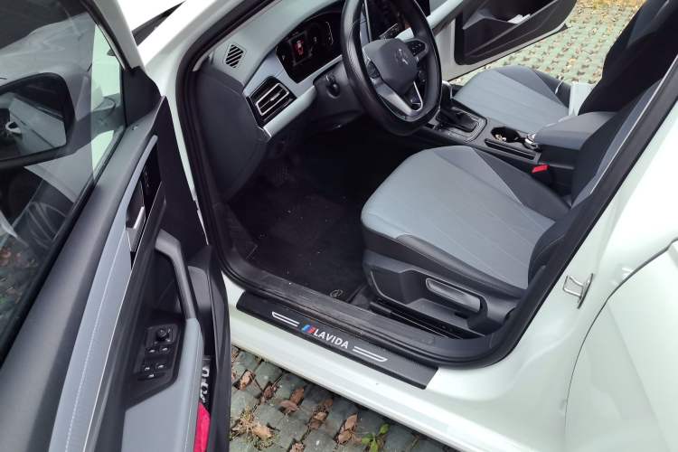 Used Volkswagen Lavida 2024 1.5L Automatic Starry Sky 5 Million Edition Driver Seat