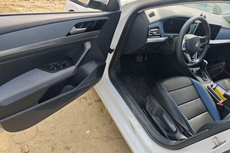 Used Volkswagen Lavida 2024 1.5L Automatic DeYi Edition Driver Seat